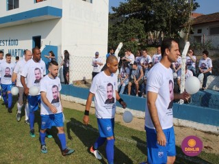 
<a style='margin-left: 5px;' class='btn btn-xs btn-social btn-facebook' href='https://www.facebook.com/sharer/sharer.php?u=https://boladovale.com.br/imgs/800-800-90/conteudo/fotos/1637/img6598.jpg' rel='popup' data-width='500' data-height='400'><i class='fa fa-facebook'></i>Compartilhar <span class='hidden-xs'>no Facebook</span>
</a> 
<a class='btn btn-default btn-xs' target='_blank' href='imgs/800-800-90/conteudo/fotos/1637/img6598.jpg'>
<span class='glyphicon glyphicon-cloud-download'></span> Salvar
</a> 
<span></span>