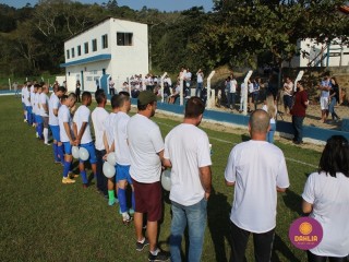 
<a style='margin-left: 5px;' class='btn btn-xs btn-social btn-facebook' href='https://www.facebook.com/sharer/sharer.php?u=https://boladovale.com.br/imgs/800-800-90/conteudo/fotos/1637/img6611.jpg' rel='popup' data-width='500' data-height='400'><i class='fa fa-facebook'></i>Compartilhar <span class='hidden-xs'>no Facebook</span>
</a> 
<a class='btn btn-default btn-xs' target='_blank' href='imgs/800-800-90/conteudo/fotos/1637/img6611.jpg'>
<span class='glyphicon glyphicon-cloud-download'></span> Salvar
</a> 
<span></span>