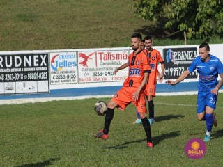 
<a style='margin-left: 5px;' class='btn btn-xs btn-social btn-facebook' href='https://www.facebook.com/sharer/sharer.php?u=https://boladovale.com.br/imgs/800-800-90/conteudo/fotos/1637/img6658.jpg' rel='popup' data-width='500' data-height='400'><i class='fa fa-facebook'></i>Compartilhar <span class='hidden-xs'>no Facebook</span>
</a> 
<a class='btn btn-default btn-xs' target='_blank' href='imgs/800-800-90/conteudo/fotos/1637/img6658.jpg'>
<span class='glyphicon glyphicon-cloud-download'></span> Salvar
</a> 
<span></span>