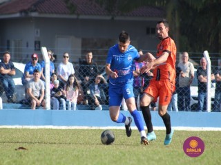 
<a style='margin-left: 5px;' class='btn btn-xs btn-social btn-facebook' href='https://www.facebook.com/sharer/sharer.php?u=https://boladovale.com.br/imgs/800-800-90/conteudo/fotos/1637/img6688.jpg' rel='popup' data-width='500' data-height='400'><i class='fa fa-facebook'></i>Compartilhar <span class='hidden-xs'>no Facebook</span>
</a> 
<a class='btn btn-default btn-xs' target='_blank' href='imgs/800-800-90/conteudo/fotos/1637/img6688.jpg'>
<span class='glyphicon glyphicon-cloud-download'></span> Salvar
</a> 
<span></span>