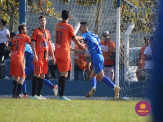 
<a style='margin-left: 5px;' class='btn btn-xs btn-social btn-facebook' href='https://www.facebook.com/sharer/sharer.php?u=https://boladovale.com.br/imgs/800-800-90/conteudo/fotos/1637/img6697.jpg' rel='popup' data-width='500' data-height='400'><i class='fa fa-facebook'></i>Compartilhar <span class='hidden-xs'>no Facebook</span>
</a> 
<a class='btn btn-default btn-xs' target='_blank' href='imgs/800-800-90/conteudo/fotos/1637/img6697.jpg'>
<span class='glyphicon glyphicon-cloud-download'></span> Salvar
</a> 
<span></span>