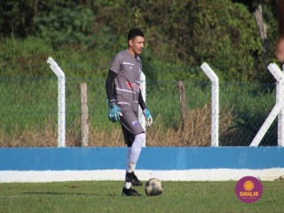 
<a style='margin-left: 5px;' class='btn btn-xs btn-social btn-facebook' href='https://www.facebook.com/sharer/sharer.php?u=https://boladovale.com.br/imgs/800-800-90/conteudo/fotos/1637/img6739.jpg' rel='popup' data-width='500' data-height='400'><i class='fa fa-facebook'></i>Compartilhar <span class='hidden-xs'>no Facebook</span>
</a> 
<a class='btn btn-default btn-xs' target='_blank' href='imgs/800-800-90/conteudo/fotos/1637/img6739.jpg'>
<span class='glyphicon glyphicon-cloud-download'></span> Salvar
</a> 
<span></span>