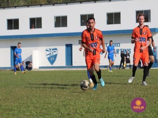 
<a style='margin-left: 5px;' class='btn btn-xs btn-social btn-facebook' href='https://www.facebook.com/sharer/sharer.php?u=https://boladovale.com.br/imgs/800-800-90/conteudo/fotos/1637/img6740.jpg' rel='popup' data-width='500' data-height='400'><i class='fa fa-facebook'></i>Compartilhar <span class='hidden-xs'>no Facebook</span>
</a> 
<a class='btn btn-default btn-xs' target='_blank' href='imgs/800-800-90/conteudo/fotos/1637/img6740.jpg'>
<span class='glyphicon glyphicon-cloud-download'></span> Salvar
</a> 
<span></span>