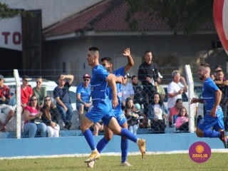 
<a style='margin-left: 5px;' class='btn btn-xs btn-social btn-facebook' href='https://www.facebook.com/sharer/sharer.php?u=https://boladovale.com.br/imgs/800-800-90/conteudo/fotos/1637/img6743.jpg' rel='popup' data-width='500' data-height='400'><i class='fa fa-facebook'></i>Compartilhar <span class='hidden-xs'>no Facebook</span>
</a> 
<a class='btn btn-default btn-xs' target='_blank' href='imgs/800-800-90/conteudo/fotos/1637/img6743.jpg'>
<span class='glyphicon glyphicon-cloud-download'></span> Salvar
</a> 
<span></span>