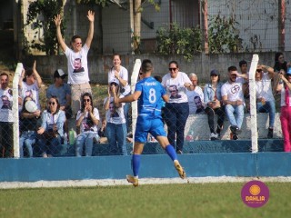 
<a style='margin-left: 5px;' class='btn btn-xs btn-social btn-facebook' href='https://www.facebook.com/sharer/sharer.php?u=https://boladovale.com.br/imgs/800-800-90/conteudo/fotos/1637/img6749.jpg' rel='popup' data-width='500' data-height='400'><i class='fa fa-facebook'></i>Compartilhar <span class='hidden-xs'>no Facebook</span>
</a> 
<a class='btn btn-default btn-xs' target='_blank' href='imgs/800-800-90/conteudo/fotos/1637/img6749.jpg'>
<span class='glyphicon glyphicon-cloud-download'></span> Salvar
</a> 
<span></span>