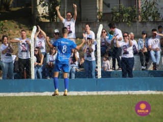 
<a style='margin-left: 5px;' class='btn btn-xs btn-social btn-facebook' href='https://www.facebook.com/sharer/sharer.php?u=https://boladovale.com.br/imgs/800-800-90/conteudo/fotos/1637/img6750.jpg' rel='popup' data-width='500' data-height='400'><i class='fa fa-facebook'></i>Compartilhar <span class='hidden-xs'>no Facebook</span>
</a> 
<a class='btn btn-default btn-xs' target='_blank' href='imgs/800-800-90/conteudo/fotos/1637/img6750.jpg'>
<span class='glyphicon glyphicon-cloud-download'></span> Salvar
</a> 
<span></span>