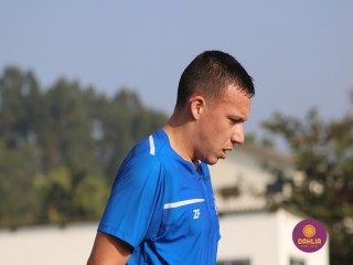 
<a style='margin-left: 5px;' class='btn btn-xs btn-social btn-facebook' href='https://www.facebook.com/sharer/sharer.php?u=https://boladovale.com.br/imgs/800-800-90/conteudo/fotos/1637/img6765.jpg' rel='popup' data-width='500' data-height='400'><i class='fa fa-facebook'></i>Compartilhar <span class='hidden-xs'>no Facebook</span>
</a> 
<a class='btn btn-default btn-xs' target='_blank' href='imgs/800-800-90/conteudo/fotos/1637/img6765.jpg'>
<span class='glyphicon glyphicon-cloud-download'></span> Salvar
</a> 
<span></span>