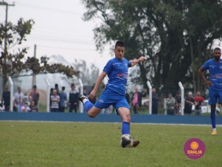 
<a style='margin-left: 5px;' class='btn btn-xs btn-social btn-facebook' href='https://www.facebook.com/sharer/sharer.php?u=https://boladovale.com.br/imgs/800-800-90/conteudo/fotos/1637/img6904.jpg' rel='popup' data-width='500' data-height='400'><i class='fa fa-facebook'></i>Compartilhar <span class='hidden-xs'>no Facebook</span>
</a> 
<a class='btn btn-default btn-xs' target='_blank' href='imgs/800-800-90/conteudo/fotos/1637/img6904.jpg'>
<span class='glyphicon glyphicon-cloud-download'></span> Salvar
</a> 
<span></span>