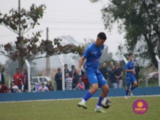 
<a style='margin-left: 5px;' class='btn btn-xs btn-social btn-facebook' href='https://www.facebook.com/sharer/sharer.php?u=https://boladovale.com.br/imgs/800-800-90/conteudo/fotos/1637/img6912.jpg' rel='popup' data-width='500' data-height='400'><i class='fa fa-facebook'></i>Compartilhar <span class='hidden-xs'>no Facebook</span>
</a> 
<a class='btn btn-default btn-xs' target='_blank' href='imgs/800-800-90/conteudo/fotos/1637/img6912.jpg'>
<span class='glyphicon glyphicon-cloud-download'></span> Salvar
</a> 
<span></span>