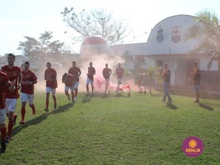 
<a style='margin-left: 5px;' class='btn btn-xs btn-social btn-facebook' href='https://www.facebook.com/sharer/sharer.php?u=https://boladovale.com.br/imgs/800-800-90/conteudo/fotos/1638/img5289.jpg' rel='popup' data-width='500' data-height='400'><i class='fa fa-facebook'></i>Compartilhar <span class='hidden-xs'>no Facebook</span>
</a> 
<a class='btn btn-default btn-xs' target='_blank' href='imgs/800-800-90/conteudo/fotos/1638/img5289.jpg'>
<span class='glyphicon glyphicon-cloud-download'></span> Salvar
</a> 
<span></span>