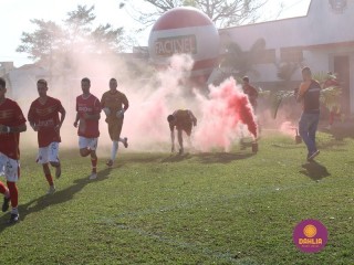 
<a style='margin-left: 5px;' class='btn btn-xs btn-social btn-facebook' href='https://www.facebook.com/sharer/sharer.php?u=https://boladovale.com.br/imgs/800-800-90/conteudo/fotos/1638/img5291.jpg' rel='popup' data-width='500' data-height='400'><i class='fa fa-facebook'></i>Compartilhar <span class='hidden-xs'>no Facebook</span>
</a> 
<a class='btn btn-default btn-xs' target='_blank' href='imgs/800-800-90/conteudo/fotos/1638/img5291.jpg'>
<span class='glyphicon glyphicon-cloud-download'></span> Salvar
</a> 
<span></span>