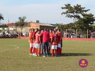 
<a style='margin-left: 5px;' class='btn btn-xs btn-social btn-facebook' href='https://www.facebook.com/sharer/sharer.php?u=https://boladovale.com.br/imgs/800-800-90/conteudo/fotos/1638/img5320.jpg' rel='popup' data-width='500' data-height='400'><i class='fa fa-facebook'></i>Compartilhar <span class='hidden-xs'>no Facebook</span>
</a> 
<a class='btn btn-default btn-xs' target='_blank' href='imgs/800-800-90/conteudo/fotos/1638/img5320.jpg'>
<span class='glyphicon glyphicon-cloud-download'></span> Salvar
</a> 
<span></span>