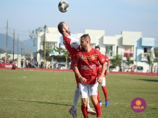 
<a style='margin-left: 5px;' class='btn btn-xs btn-social btn-facebook' href='https://www.facebook.com/sharer/sharer.php?u=https://boladovale.com.br/imgs/800-800-90/conteudo/fotos/1638/img5336.jpg' rel='popup' data-width='500' data-height='400'><i class='fa fa-facebook'></i>Compartilhar <span class='hidden-xs'>no Facebook</span>
</a> 
<a class='btn btn-default btn-xs' target='_blank' href='imgs/800-800-90/conteudo/fotos/1638/img5336.jpg'>
<span class='glyphicon glyphicon-cloud-download'></span> Salvar
</a> 
<span></span>