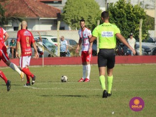 
<a style='margin-left: 5px;' class='btn btn-xs btn-social btn-facebook' href='https://www.facebook.com/sharer/sharer.php?u=https://boladovale.com.br/imgs/800-800-90/conteudo/fotos/1638/img5344.jpg' rel='popup' data-width='500' data-height='400'><i class='fa fa-facebook'></i>Compartilhar <span class='hidden-xs'>no Facebook</span>
</a> 
<a class='btn btn-default btn-xs' target='_blank' href='imgs/800-800-90/conteudo/fotos/1638/img5344.jpg'>
<span class='glyphicon glyphicon-cloud-download'></span> Salvar
</a> 
<span></span>