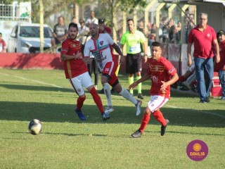 
<a style='margin-left: 5px;' class='btn btn-xs btn-social btn-facebook' href='https://www.facebook.com/sharer/sharer.php?u=https://boladovale.com.br/imgs/800-800-90/conteudo/fotos/1638/img5382.jpg' rel='popup' data-width='500' data-height='400'><i class='fa fa-facebook'></i>Compartilhar <span class='hidden-xs'>no Facebook</span>
</a> 
<a class='btn btn-default btn-xs' target='_blank' href='imgs/800-800-90/conteudo/fotos/1638/img5382.jpg'>
<span class='glyphicon glyphicon-cloud-download'></span> Salvar
</a> 
<span></span>