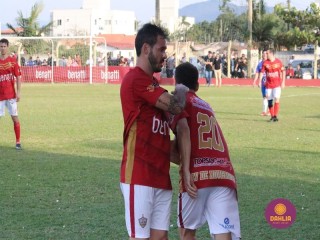 
<a style='margin-left: 5px;' class='btn btn-xs btn-social btn-facebook' href='https://www.facebook.com/sharer/sharer.php?u=https://boladovale.com.br/imgs/800-800-90/conteudo/fotos/1638/img7220.jpg' rel='popup' data-width='500' data-height='400'><i class='fa fa-facebook'></i>Compartilhar <span class='hidden-xs'>no Facebook</span>
</a> 
<a class='btn btn-default btn-xs' target='_blank' href='imgs/800-800-90/conteudo/fotos/1638/img7220.jpg'>
<span class='glyphicon glyphicon-cloud-download'></span> Salvar
</a> 
<span></span>