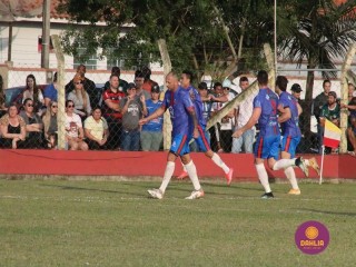 
<a style='margin-left: 5px;' class='btn btn-xs btn-social btn-facebook' href='https://www.facebook.com/sharer/sharer.php?u=https://boladovale.com.br/imgs/800-800-90/conteudo/fotos/1638/img7243.jpg' rel='popup' data-width='500' data-height='400'><i class='fa fa-facebook'></i>Compartilhar <span class='hidden-xs'>no Facebook</span>
</a> 
<a class='btn btn-default btn-xs' target='_blank' href='imgs/800-800-90/conteudo/fotos/1638/img7243.jpg'>
<span class='glyphicon glyphicon-cloud-download'></span> Salvar
</a> 
<span></span>