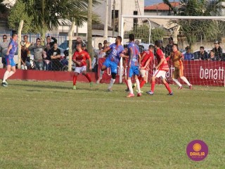 
<a style='margin-left: 5px;' class='btn btn-xs btn-social btn-facebook' href='https://www.facebook.com/sharer/sharer.php?u=https://boladovale.com.br/imgs/800-800-90/conteudo/fotos/1638/img7301.jpg' rel='popup' data-width='500' data-height='400'><i class='fa fa-facebook'></i>Compartilhar <span class='hidden-xs'>no Facebook</span>
</a> 
<a class='btn btn-default btn-xs' target='_blank' href='imgs/800-800-90/conteudo/fotos/1638/img7301.jpg'>
<span class='glyphicon glyphicon-cloud-download'></span> Salvar
</a> 
<span></span>