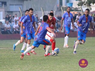 
<a style='margin-left: 5px;' class='btn btn-xs btn-social btn-facebook' href='https://www.facebook.com/sharer/sharer.php?u=https://boladovale.com.br/imgs/800-800-90/conteudo/fotos/1638/img7318.jpg' rel='popup' data-width='500' data-height='400'><i class='fa fa-facebook'></i>Compartilhar <span class='hidden-xs'>no Facebook</span>
</a> 
<a class='btn btn-default btn-xs' target='_blank' href='imgs/800-800-90/conteudo/fotos/1638/img7318.jpg'>
<span class='glyphicon glyphicon-cloud-download'></span> Salvar
</a> 
<span></span>