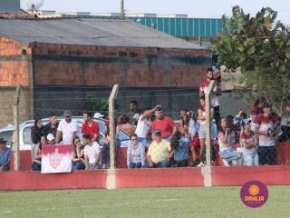 
<a style='margin-left: 5px;' class='btn btn-xs btn-social btn-facebook' href='https://www.facebook.com/sharer/sharer.php?u=https://boladovale.com.br/imgs/800-800-90/conteudo/fotos/1638/img7325.jpg' rel='popup' data-width='500' data-height='400'><i class='fa fa-facebook'></i>Compartilhar <span class='hidden-xs'>no Facebook</span>
</a> 
<a class='btn btn-default btn-xs' target='_blank' href='imgs/800-800-90/conteudo/fotos/1638/img7325.jpg'>
<span class='glyphicon glyphicon-cloud-download'></span> Salvar
</a> 
<span></span>