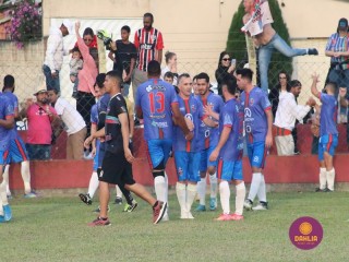 
<a style='margin-left: 5px;' class='btn btn-xs btn-social btn-facebook' href='https://www.facebook.com/sharer/sharer.php?u=https://boladovale.com.br/imgs/800-800-90/conteudo/fotos/1638/img7365.jpg' rel='popup' data-width='500' data-height='400'><i class='fa fa-facebook'></i>Compartilhar <span class='hidden-xs'>no Facebook</span>
</a> 
<a class='btn btn-default btn-xs' target='_blank' href='imgs/800-800-90/conteudo/fotos/1638/img7365.jpg'>
<span class='glyphicon glyphicon-cloud-download'></span> Salvar
</a> 
<span></span>