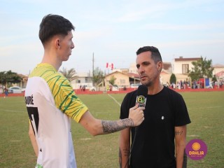 
<a style='margin-left: 5px;' class='btn btn-xs btn-social btn-facebook' href='https://www.facebook.com/sharer/sharer.php?u=https://boladovale.com.br/imgs/800-800-90/conteudo/fotos/1638/img7375.jpg' rel='popup' data-width='500' data-height='400'><i class='fa fa-facebook'></i>Compartilhar <span class='hidden-xs'>no Facebook</span>
</a> 
<a class='btn btn-default btn-xs' target='_blank' href='imgs/800-800-90/conteudo/fotos/1638/img7375.jpg'>
<span class='glyphicon glyphicon-cloud-download'></span> Salvar
</a> 
<span></span>