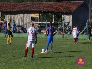 
<a style='margin-left: 5px;' class='btn btn-xs btn-social btn-facebook' href='https://www.facebook.com/sharer/sharer.php?u=https://boladovale.com.br/imgs/800-800-90/conteudo/fotos/1639/img7443.jpg' rel='popup' data-width='500' data-height='400'><i class='fa fa-facebook'></i>Compartilhar <span class='hidden-xs'>no Facebook</span>
</a> 
<a class='btn btn-default btn-xs' target='_blank' href='imgs/800-800-90/conteudo/fotos/1639/img7443.jpg'>
<span class='glyphicon glyphicon-cloud-download'></span> Salvar
</a> 
<span></span>