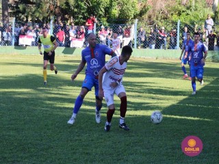 
<a style='margin-left: 5px;' class='btn btn-xs btn-social btn-facebook' href='https://www.facebook.com/sharer/sharer.php?u=https://boladovale.com.br/imgs/800-800-90/conteudo/fotos/1639/img7526.jpg' rel='popup' data-width='500' data-height='400'><i class='fa fa-facebook'></i>Compartilhar <span class='hidden-xs'>no Facebook</span>
</a> 
<a class='btn btn-default btn-xs' target='_blank' href='imgs/800-800-90/conteudo/fotos/1639/img7526.jpg'>
<span class='glyphicon glyphicon-cloud-download'></span> Salvar
</a> 
<span></span>