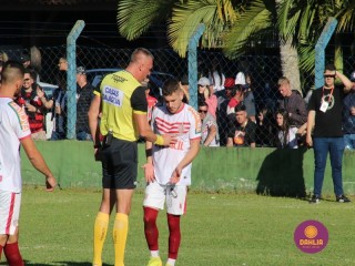 
<a style='margin-left: 5px;' class='btn btn-xs btn-social btn-facebook' href='https://www.facebook.com/sharer/sharer.php?u=https://boladovale.com.br/imgs/800-800-90/conteudo/fotos/1639/img7558.jpg' rel='popup' data-width='500' data-height='400'><i class='fa fa-facebook'></i>Compartilhar <span class='hidden-xs'>no Facebook</span>
</a> 
<a class='btn btn-default btn-xs' target='_blank' href='imgs/800-800-90/conteudo/fotos/1639/img7558.jpg'>
<span class='glyphicon glyphicon-cloud-download'></span> Salvar
</a> 
<span></span>