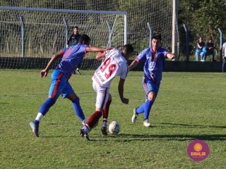 
<a style='margin-left: 5px;' class='btn btn-xs btn-social btn-facebook' href='https://www.facebook.com/sharer/sharer.php?u=https://boladovale.com.br/imgs/800-800-90/conteudo/fotos/1639/img7565.jpg' rel='popup' data-width='500' data-height='400'><i class='fa fa-facebook'></i>Compartilhar <span class='hidden-xs'>no Facebook</span>
</a> 
<a class='btn btn-default btn-xs' target='_blank' href='imgs/800-800-90/conteudo/fotos/1639/img7565.jpg'>
<span class='glyphicon glyphicon-cloud-download'></span> Salvar
</a> 
<span></span>