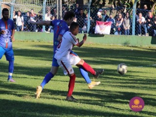 
<a style='margin-left: 5px;' class='btn btn-xs btn-social btn-facebook' href='https://www.facebook.com/sharer/sharer.php?u=https://boladovale.com.br/imgs/800-800-90/conteudo/fotos/1639/img7593.jpg' rel='popup' data-width='500' data-height='400'><i class='fa fa-facebook'></i>Compartilhar <span class='hidden-xs'>no Facebook</span>
</a> 
<a class='btn btn-default btn-xs' target='_blank' href='imgs/800-800-90/conteudo/fotos/1639/img7593.jpg'>
<span class='glyphicon glyphicon-cloud-download'></span> Salvar
</a> 
<span></span>