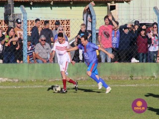 
<a style='margin-left: 5px;' class='btn btn-xs btn-social btn-facebook' href='https://www.facebook.com/sharer/sharer.php?u=https://boladovale.com.br/imgs/800-800-90/conteudo/fotos/1639/img7595.jpg' rel='popup' data-width='500' data-height='400'><i class='fa fa-facebook'></i>Compartilhar <span class='hidden-xs'>no Facebook</span>
</a> 
<a class='btn btn-default btn-xs' target='_blank' href='imgs/800-800-90/conteudo/fotos/1639/img7595.jpg'>
<span class='glyphicon glyphicon-cloud-download'></span> Salvar
</a> 
<span></span>