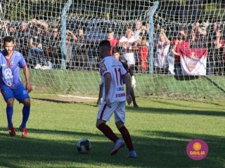 
<a style='margin-left: 5px;' class='btn btn-xs btn-social btn-facebook' href='https://www.facebook.com/sharer/sharer.php?u=https://boladovale.com.br/imgs/800-800-90/conteudo/fotos/1639/img7608.jpg' rel='popup' data-width='500' data-height='400'><i class='fa fa-facebook'></i>Compartilhar <span class='hidden-xs'>no Facebook</span>
</a> 
<a class='btn btn-default btn-xs' target='_blank' href='imgs/800-800-90/conteudo/fotos/1639/img7608.jpg'>
<span class='glyphicon glyphicon-cloud-download'></span> Salvar
</a> 
<span></span>