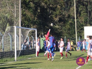 
<a style='margin-left: 5px;' class='btn btn-xs btn-social btn-facebook' href='https://www.facebook.com/sharer/sharer.php?u=https://boladovale.com.br/imgs/800-800-90/conteudo/fotos/1639/img7611.jpg' rel='popup' data-width='500' data-height='400'><i class='fa fa-facebook'></i>Compartilhar <span class='hidden-xs'>no Facebook</span>
</a> 
<a class='btn btn-default btn-xs' target='_blank' href='imgs/800-800-90/conteudo/fotos/1639/img7611.jpg'>
<span class='glyphicon glyphicon-cloud-download'></span> Salvar
</a> 
<span></span>