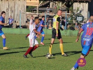 
<a style='margin-left: 5px;' class='btn btn-xs btn-social btn-facebook' href='https://www.facebook.com/sharer/sharer.php?u=https://boladovale.com.br/imgs/800-800-90/conteudo/fotos/1639/img7619.jpg' rel='popup' data-width='500' data-height='400'><i class='fa fa-facebook'></i>Compartilhar <span class='hidden-xs'>no Facebook</span>
</a> 
<a class='btn btn-default btn-xs' target='_blank' href='imgs/800-800-90/conteudo/fotos/1639/img7619.jpg'>
<span class='glyphicon glyphicon-cloud-download'></span> Salvar
</a> 
<span></span>