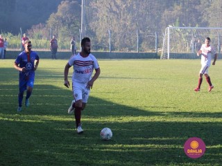 
<a style='margin-left: 5px;' class='btn btn-xs btn-social btn-facebook' href='https://www.facebook.com/sharer/sharer.php?u=https://boladovale.com.br/imgs/800-800-90/conteudo/fotos/1639/img7629.jpg' rel='popup' data-width='500' data-height='400'><i class='fa fa-facebook'></i>Compartilhar <span class='hidden-xs'>no Facebook</span>
</a> 
<a class='btn btn-default btn-xs' target='_blank' href='imgs/800-800-90/conteudo/fotos/1639/img7629.jpg'>
<span class='glyphicon glyphicon-cloud-download'></span> Salvar
</a> 
<span></span>