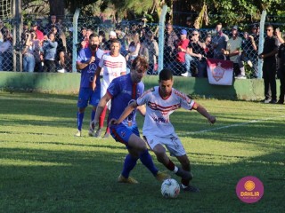 
<a style='margin-left: 5px;' class='btn btn-xs btn-social btn-facebook' href='https://www.facebook.com/sharer/sharer.php?u=https://boladovale.com.br/imgs/800-800-90/conteudo/fotos/1639/img7637.jpg' rel='popup' data-width='500' data-height='400'><i class='fa fa-facebook'></i>Compartilhar <span class='hidden-xs'>no Facebook</span>
</a> 
<a class='btn btn-default btn-xs' target='_blank' href='imgs/800-800-90/conteudo/fotos/1639/img7637.jpg'>
<span class='glyphicon glyphicon-cloud-download'></span> Salvar
</a> 
<span></span>