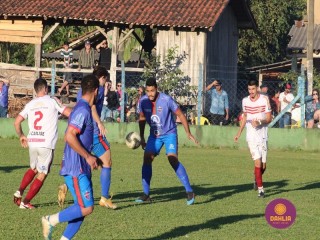 
<a style='margin-left: 5px;' class='btn btn-xs btn-social btn-facebook' href='https://www.facebook.com/sharer/sharer.php?u=https://boladovale.com.br/imgs/800-800-90/conteudo/fotos/1639/img7650.jpg' rel='popup' data-width='500' data-height='400'><i class='fa fa-facebook'></i>Compartilhar <span class='hidden-xs'>no Facebook</span>
</a> 
<a class='btn btn-default btn-xs' target='_blank' href='imgs/800-800-90/conteudo/fotos/1639/img7650.jpg'>
<span class='glyphicon glyphicon-cloud-download'></span> Salvar
</a> 
<span></span>