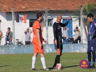 
<a style='margin-left: 5px;' class='btn btn-xs btn-social btn-facebook' href='https://www.facebook.com/sharer/sharer.php?u=https://boladovale.com.br/imgs/800-800-90/conteudo/fotos/1640/img7745.jpg' rel='popup' data-width='500' data-height='400'><i class='fa fa-facebook'></i>Compartilhar <span class='hidden-xs'>no Facebook</span>
</a> 
<a class='btn btn-default btn-xs' target='_blank' href='imgs/800-800-90/conteudo/fotos/1640/img7745.jpg'>
<span class='glyphicon glyphicon-cloud-download'></span> Salvar
</a> 
<span></span>