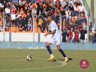 
<a style='margin-left: 5px;' class='btn btn-xs btn-social btn-facebook' href='https://www.facebook.com/sharer/sharer.php?u=https://boladovale.com.br/imgs/800-800-90/conteudo/fotos/1640/img7813.jpg' rel='popup' data-width='500' data-height='400'><i class='fa fa-facebook'></i>Compartilhar <span class='hidden-xs'>no Facebook</span>
</a> 
<a class='btn btn-default btn-xs' target='_blank' href='imgs/800-800-90/conteudo/fotos/1640/img7813.jpg'>
<span class='glyphicon glyphicon-cloud-download'></span> Salvar
</a> 
<span></span>