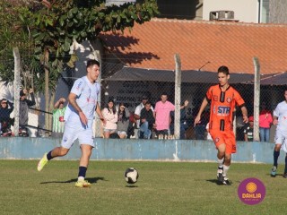 
<a style='margin-left: 5px;' class='btn btn-xs btn-social btn-facebook' href='https://www.facebook.com/sharer/sharer.php?u=https://boladovale.com.br/imgs/800-800-90/conteudo/fotos/1640/img7870.jpg' rel='popup' data-width='500' data-height='400'><i class='fa fa-facebook'></i>Compartilhar <span class='hidden-xs'>no Facebook</span>
</a> 
<a class='btn btn-default btn-xs' target='_blank' href='imgs/800-800-90/conteudo/fotos/1640/img7870.jpg'>
<span class='glyphicon glyphicon-cloud-download'></span> Salvar
</a> 
<span></span>