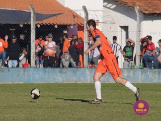 
<a style='margin-left: 5px;' class='btn btn-xs btn-social btn-facebook' href='https://www.facebook.com/sharer/sharer.php?u=https://boladovale.com.br/imgs/800-800-90/conteudo/fotos/1640/img7884.jpg' rel='popup' data-width='500' data-height='400'><i class='fa fa-facebook'></i>Compartilhar <span class='hidden-xs'>no Facebook</span>
</a> 
<a class='btn btn-default btn-xs' target='_blank' href='imgs/800-800-90/conteudo/fotos/1640/img7884.jpg'>
<span class='glyphicon glyphicon-cloud-download'></span> Salvar
</a> 
<span></span>