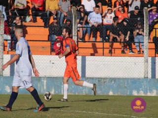 
<a style='margin-left: 5px;' class='btn btn-xs btn-social btn-facebook' href='https://www.facebook.com/sharer/sharer.php?u=https://boladovale.com.br/imgs/800-800-90/conteudo/fotos/1640/img7885.jpg' rel='popup' data-width='500' data-height='400'><i class='fa fa-facebook'></i>Compartilhar <span class='hidden-xs'>no Facebook</span>
</a> 
<a class='btn btn-default btn-xs' target='_blank' href='imgs/800-800-90/conteudo/fotos/1640/img7885.jpg'>
<span class='glyphicon glyphicon-cloud-download'></span> Salvar
</a> 
<span></span>