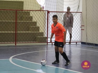 
<a style='margin-left: 5px;' class='btn btn-xs btn-social btn-facebook' href='https://www.facebook.com/sharer/sharer.php?u=https://boladovale.com.br/imgs/800-800-90/conteudo/fotos/1641/img7973.jpg' rel='popup' data-width='500' data-height='400'><i class='fa fa-facebook'></i>Compartilhar <span class='hidden-xs'>no Facebook</span>
</a> 
<a class='btn btn-default btn-xs' target='_blank' href='imgs/800-800-90/conteudo/fotos/1641/img7973.jpg'>
<span class='glyphicon glyphicon-cloud-download'></span> Salvar
</a> 
<span></span>