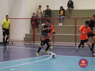 
<a style='margin-left: 5px;' class='btn btn-xs btn-social btn-facebook' href='https://www.facebook.com/sharer/sharer.php?u=https://boladovale.com.br/imgs/800-800-90/conteudo/fotos/1641/img7984.jpg' rel='popup' data-width='500' data-height='400'><i class='fa fa-facebook'></i>Compartilhar <span class='hidden-xs'>no Facebook</span>
</a> 
<a class='btn btn-default btn-xs' target='_blank' href='imgs/800-800-90/conteudo/fotos/1641/img7984.jpg'>
<span class='glyphicon glyphicon-cloud-download'></span> Salvar
</a> 
<span></span>