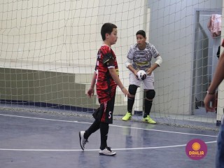 
<a style='margin-left: 5px;' class='btn btn-xs btn-social btn-facebook' href='https://www.facebook.com/sharer/sharer.php?u=https://boladovale.com.br/imgs/800-800-90/conteudo/fotos/1641/img8003.jpg' rel='popup' data-width='500' data-height='400'><i class='fa fa-facebook'></i>Compartilhar <span class='hidden-xs'>no Facebook</span>
</a> 
<a class='btn btn-default btn-xs' target='_blank' href='imgs/800-800-90/conteudo/fotos/1641/img8003.jpg'>
<span class='glyphicon glyphicon-cloud-download'></span> Salvar
</a> 
<span></span>