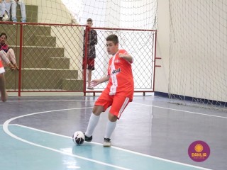 
<a style='margin-left: 5px;' class='btn btn-xs btn-social btn-facebook' href='https://www.facebook.com/sharer/sharer.php?u=https://boladovale.com.br/imgs/800-800-90/conteudo/fotos/1641/img8077.jpg' rel='popup' data-width='500' data-height='400'><i class='fa fa-facebook'></i>Compartilhar <span class='hidden-xs'>no Facebook</span>
</a> 
<a class='btn btn-default btn-xs' target='_blank' href='imgs/800-800-90/conteudo/fotos/1641/img8077.jpg'>
<span class='glyphicon glyphicon-cloud-download'></span> Salvar
</a> 
<span></span>