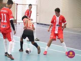 
<a style='margin-left: 5px;' class='btn btn-xs btn-social btn-facebook' href='https://www.facebook.com/sharer/sharer.php?u=https://boladovale.com.br/imgs/800-800-90/conteudo/fotos/1641/img8108.jpg' rel='popup' data-width='500' data-height='400'><i class='fa fa-facebook'></i>Compartilhar <span class='hidden-xs'>no Facebook</span>
</a> 
<a class='btn btn-default btn-xs' target='_blank' href='imgs/800-800-90/conteudo/fotos/1641/img8108.jpg'>
<span class='glyphicon glyphicon-cloud-download'></span> Salvar
</a> 
<span></span>