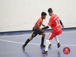 
<a style='margin-left: 5px;' class='btn btn-xs btn-social btn-facebook' href='https://www.facebook.com/sharer/sharer.php?u=https://boladovale.com.br/imgs/800-800-90/conteudo/fotos/1641/img8110.jpg' rel='popup' data-width='500' data-height='400'><i class='fa fa-facebook'></i>Compartilhar <span class='hidden-xs'>no Facebook</span>
</a> 
<a class='btn btn-default btn-xs' target='_blank' href='imgs/800-800-90/conteudo/fotos/1641/img8110.jpg'>
<span class='glyphicon glyphicon-cloud-download'></span> Salvar
</a> 
<span></span>