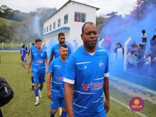 
<a style='margin-left: 5px;' class='btn btn-xs btn-social btn-facebook' href='https://www.facebook.com/sharer/sharer.php?u=https://boladovale.com.br/imgs/800-800-90/conteudo/fotos/1642/img8214.jpg' rel='popup' data-width='500' data-height='400'><i class='fa fa-facebook'></i>Compartilhar <span class='hidden-xs'>no Facebook</span>
</a> 
<a class='btn btn-default btn-xs' target='_blank' href='imgs/800-800-90/conteudo/fotos/1642/img8214.jpg'>
<span class='glyphicon glyphicon-cloud-download'></span> Salvar
</a> 
<span></span>